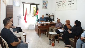اللجنة الشعبية في مخيم برج الشمالي تستقبل وفد النجدة الشعبية