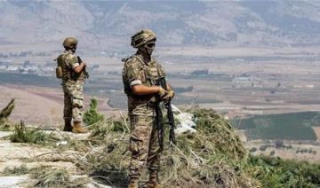 الجيش يوقف تاجر أسلحة في طرابلس و139 سوريا عند الحدود الجيش يوقف تاجر أسلحة في طرابلس و139 سوريا عند الحدود