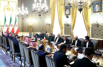 بيان الاجتماع الرباعي: اتفقت إيران وباكستان وتركيا والسعودية على مواصلة التعاون بمجالي السلام والأمن