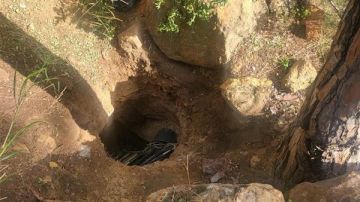 الجيش اللبناني يكشف على النفق في منطقة الفنار الجيش اللبناني يكشف على النفق في منطقة الفنار