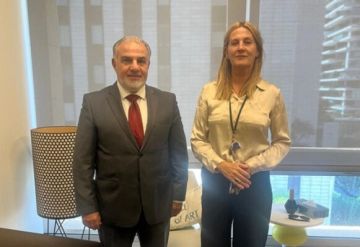 سفيرة النرويج في لبنان عرضت مع قيصر عبيد الأوضاع العامة سفيرة النرويج في لبنان عرضت مع قيصر عبيد الأوضاع العامة