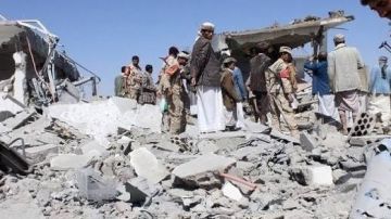 اليمن: شهيد و5 إصابات جراء غارات سعودية على مناطق سكنية في صنعاء وتعز اليمن: شهيد و5 إصابات جراء غارات سعودية على مناطق سكنية في صنعاء وتعز