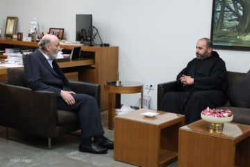 جعجع بحث مع رئيس رابطة كاريتاس لبنان دعم البلدات الحدودية الجنوبية جعجع بحث مع رئيس رابطة كاريتاس لبنان دعم البلدات الحدودية الجنوبية