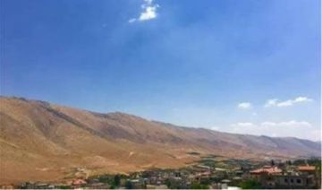 عبوة مشبوهة قرب الحدود اللبنانية ـ السورية.. والجيش يتحرك عبوة مشبوهة قرب الحدود اللبنانية ـ السورية.. والجيش يتحرك