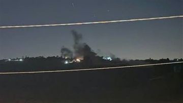 جريحان بينهما طفل عمره 4 سنوات جراء الغارة على بلدة حداثا في قضاء بنت جبيل ليلا جريحان بينهما طفل عمره 4 سنوات جراء الغارة على بلدة حداثا في قضاء بنت جبيل ليلا