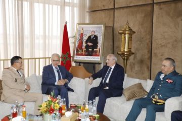 وزير الدفاع الوطني يشارك في معرض مراكش الدولي للطيران ويلتقي مسؤولين في المغرب وزير الدفاع الوطني يشارك في معرض مراكش الدولي للطيران ويلتقي مسؤولين في المغرب