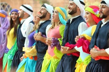 الدبكة تدخل المدارس! الدبكة تدخل المدارس!