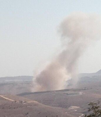 غارة إسرائيلية تستهدف محيط بلدة النبطية الفوقا وتفجير في عيترون غارة إسرائيلية تستهدف محيط بلدة النبطية الفوقا وتفجير في عيترون