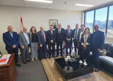 يزبك في أستراليا ممثلا جعجع: لبنان أمام فرصة حقيقية للخروج من دائرة الحرب يزبك في أستراليا ممثلا جعجع: لبنان أمام فرصة حقيقية للخروج من دائرة الحرب