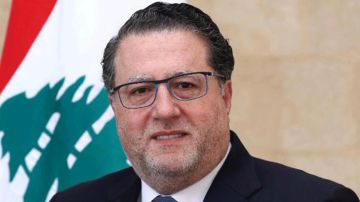 شقير: نسأل الله أن يديم على الأردن الأمن والأمان والاستقرار شقير: نسأل الله أن يديم على الأردن الأمن والأمان والاستقرار