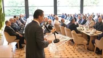 الصايغ: نؤيد التفاوض طالما أنه يوصل إلى تحرير الأرض الصايغ: نؤيد التفاوض طالما أنه يوصل إلى تحرير الأرض