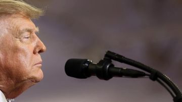 ترامب يقر: نائبي تحدث مع مسؤولين إيرانيين! ترامب يقر: نائبي تحدث مع مسؤولين إيرانيين!