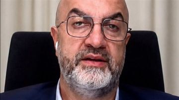 طوني ابي نجم: ذهب الرويسات متل فرقيع المرفأ طوني ابي نجم: ذهب الرويسات متل فرقيع المرفأ