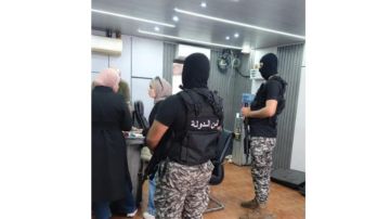 محاضر ضبط وعينات للتأكد من مطابقة المحروقات للمواصفات