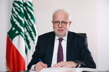 نصار بحث مع سفير السويد في العلاقات الثنائية نصار بحث مع سفير السويد في العلاقات الثنائية