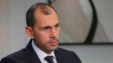 أحمد الخير: التواصل مستمر مع الوزارات المعنية لمعالجة ملف النفايات أحمد الخير: التواصل مستمر مع الوزارات المعنية لمعالجة ملف النفايات