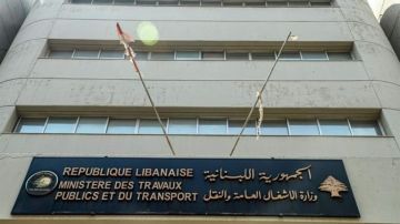 ماذا أعلنت الأشغال عن مطار القليعات؟ ماذا أعلنت الأشغال عن مطار القليعات؟