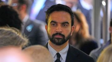 ممداني يطالب ترامب بسحب عناصر إدارة الهجرة والجمارك من نيويورك ممداني يطالب ترامب بسحب عناصر إدارة الهجرة والجمارك من نيويورك