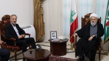 الخطيب استقبل المدير العام للمالية ووفدا من المحامين