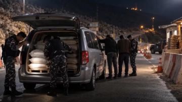 بالفيديو: هاربان في ملف متفجرات الحزب... ولغز الهاتف! بالفيديو: هاربان في ملف متفجرات الحزب... ولغز الهاتف!