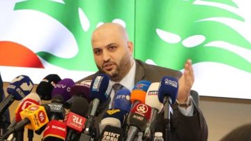وزير الصحة عرض زيادة الإنفاق الدوائي إلى 172 مليون دولار سنويا وأكد إتباع المنهج العلمي لتحقيق الجودة وزير الصحة عرض زيادة الإنفاق الدوائي إلى 172 مليون دولار سنويا وأكد إتباع المنهج العلمي لتحقيق الجودة