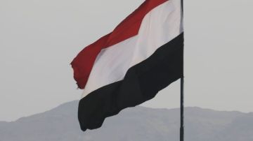 الخارجية اليمنية ترحب بدعوة شيخ الأزهر وتدعو للضغط على السعودية لـ إنهاء العدوان والحصار الخارجية اليمنية ترحب بدعوة شيخ الأزهر وتدعو للضغط على السعودية لـ إنهاء العدوان والحصار