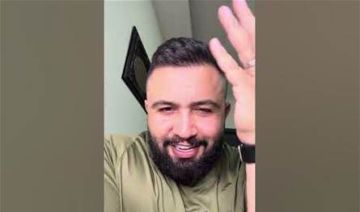 بيعرضوا عليي مصاري كمان.. هذا ما كشفه كوميدي لبناني عن الفيديوهات التي يعلق عليها! بيعرضوا عليي مصاري كمان.. هذا ما كشفه كوميدي لبناني عن الفيديوهات التي يعلق عليها!