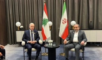 الخارجية: رجي أجرى في بغداد نقاشا صريحا مع عراقجي وبحثا سبل معالجة الأمور العالقة بين لبنان وإيران الخارجية: رجي أجرى في بغداد نقاشا صريحا مع عراقجي وبحثا سبل معالجة الأمور العالقة بين لبنان وإيران
