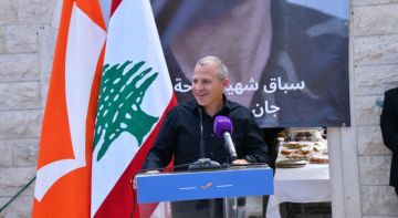باسيل من جبيل: الاختلاف السياسي لا يمكن أن يتحول إلى استخفاف بتضحيات الآخرين وشهاداتهم باسيل من جبيل: الاختلاف السياسي لا يمكن أن يتحول إلى استخفاف بتضحيات الآخرين وشهاداتهم