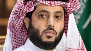 تركي آل الشيخ: فجر النصر والعز قريب.. وراية السعوديين خفاقة لا تنتكس تركي آل الشيخ: فجر النصر والعز قريب.. وراية السعوديين خفاقة لا تنتكس