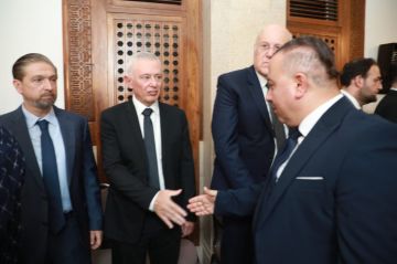 سليمان فرنجيه معزيا بعبد الله كرامي في طرابلس سليمان فرنجيه معزيا بعبد الله كرامي في طرابلس