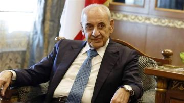 الرئيس بري لوزير الخارجية الفرنسي: إسرائيل تواصل حربها على لبنان واحتلالها لمساحات شاسعة من جنوبه الرئيس بري لوزير الخارجية الفرنسي: إسرائيل تواصل حربها على لبنان واحتلالها لمساحات شاسعة من جنوبه