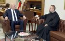 الرئيس عون عرض مع مدير المدرسة الأنطونية في القليعة واقع مدارس المنطقة واستقبل زياد أسود - lb