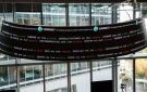 الأسهم الأوروبية تعوض خسائرها بدعم من أرباح الشركات