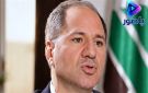 سامي الجميل يغرد بالفارسية، معبرا عن رفضه زيارة معاون وزير الخارجية الإيراني إلى لبنان