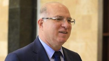 حيدر بحث مع نظيره المغربي في تعزيز التعاون الثنائي