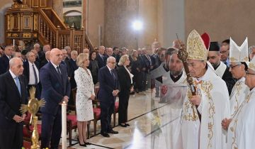 الراعي في عيد مار مارون بحضور الرؤساء الثلاثة: نصلي لتتمكن السلطات من حصر السلاح وتطبيق وقف إطلاق النار والقرار 1701