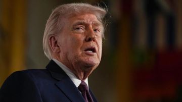 محادثات جادة مع إيران... وسفن حربية كبيرة تبحر باتجاهها