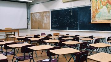 التربية تصدر مذكرتين للإقفال