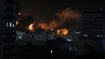 10 شهداء في عدوان الاحتلال المتواصل على قطاع غزة.. وحملات اعتقالات واسعة في الضفة الغربية 10 شهداء في عدوان الاحتلال المتواصل على قطاع غزة.. وحملات اعتقالات واسعة في الضفة الغربية