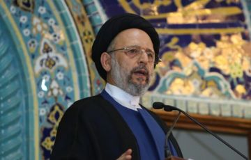 السيد فضل الله: من المؤسف أن نجد أصواتا في الدولة تزيد من قلق اللبنانيين عندما يبررون للعدو اعتداءاته