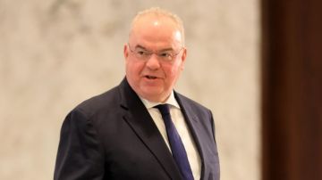 وزير الاتصالات من دير القلعة: لبنان مقبل على أيام خير وزير الاتصالات من دير القلعة: لبنان مقبل على أيام خير