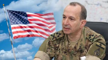 اجتماع قصير جدا ومتشنج بين قائد الجيش وغراهام... وكلام خطير للأخير! اجتماع قصير جدا ومتشنج بين قائد الجيش وغراهام... وكلام خطير للأخير!