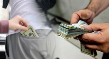 اعتراضات حادة على زيادة الرواتب: الدولة تعطي بيد وتسترد بالأخرى! اعتراضات حادة على زيادة الرواتب: الدولة تعطي بيد وتسترد بالأخرى!