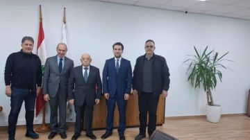 اجتماع تحضيري للاحتفال بعيد الأبجدية اجتماع تحضيري للاحتفال بعيد الأبجدية