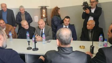 اتفاق لبناني سوري: تنظيم موقت لحركة الشاحنات عبر المصنع