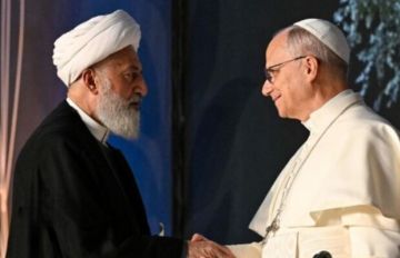 البابا لاوون شكر الشيخ الخطيب: من مسؤوليتنا تشجيع أبناء لبنان على الحوار والمحبة والسعي نحو السلام البابا لاوون شكر الشيخ الخطيب: من مسؤوليتنا تشجيع أبناء لبنان على الحوار والمحبة والسعي نحو السلام