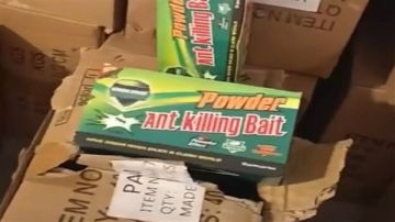 آخر فصول التهريب بالفيديو: كمية كبيرة من الضمادات الطبية والدواء... ومبيدات!