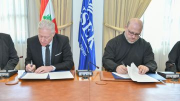 مذكرة تفاهم بين وزارة الخارجية والمغتربين وجامعة الروح القدس الكسليك لحفظ الوثائق الوطنية وأرشفتها