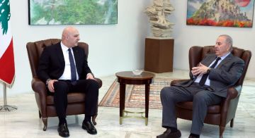 الرئيس عون يجري مباحثات مع رئيس الوزراء العراقي السابق